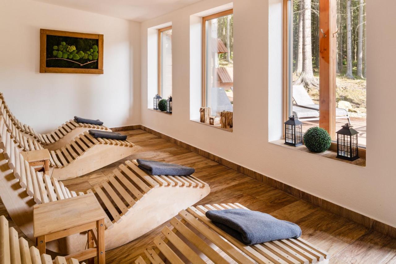 Wellness Hotel Ondrasuv Dvur Bíla Εξωτερικό φωτογραφία