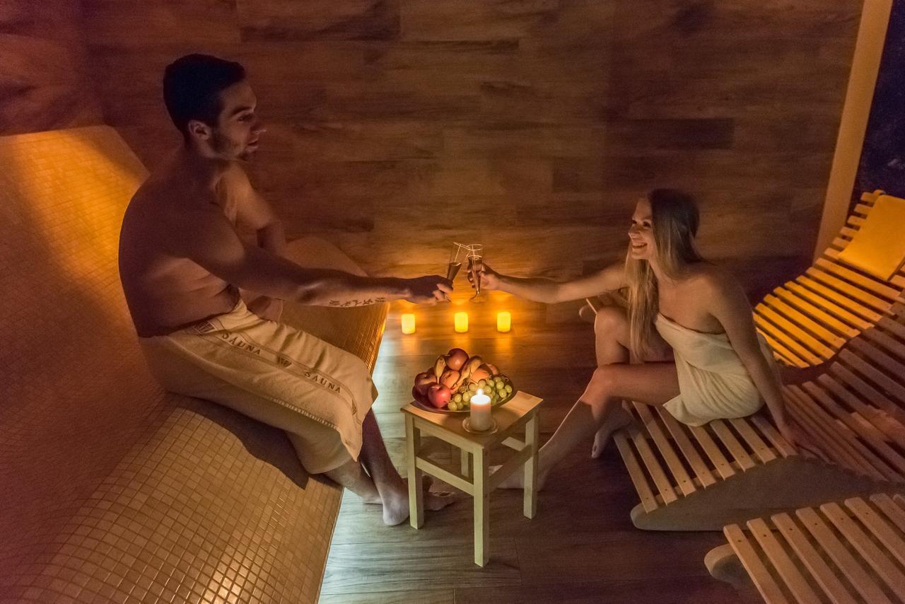 Wellness Hotel Ondrasuv Dvur Bíla Εξωτερικό φωτογραφία
