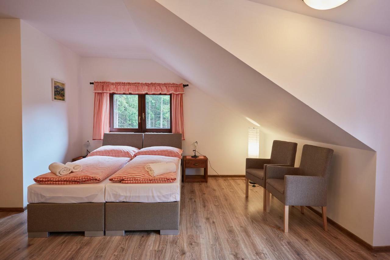Wellness Hotel Ondrasuv Dvur Bíla Εξωτερικό φωτογραφία